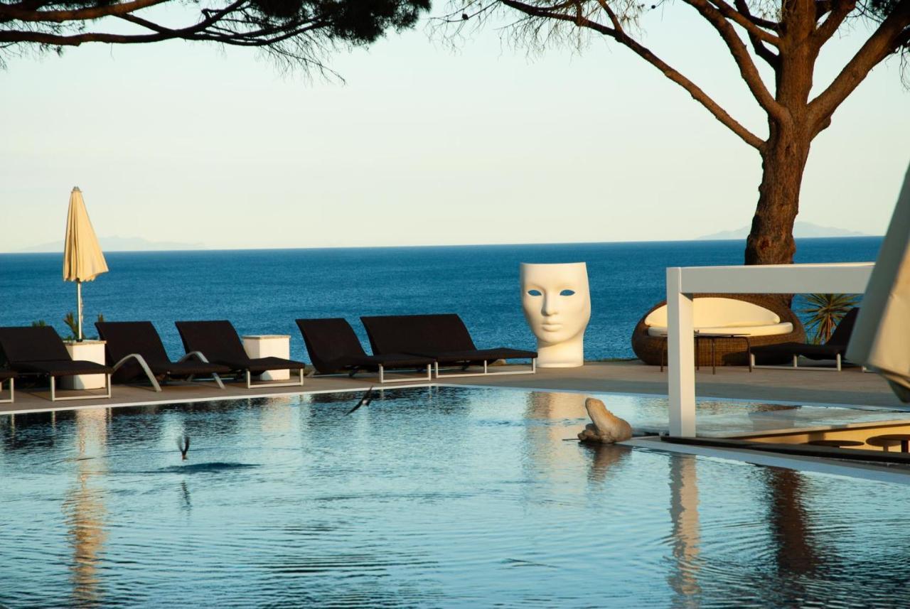 Resort Capo Bianco Porto Azzurro Exterior foto
