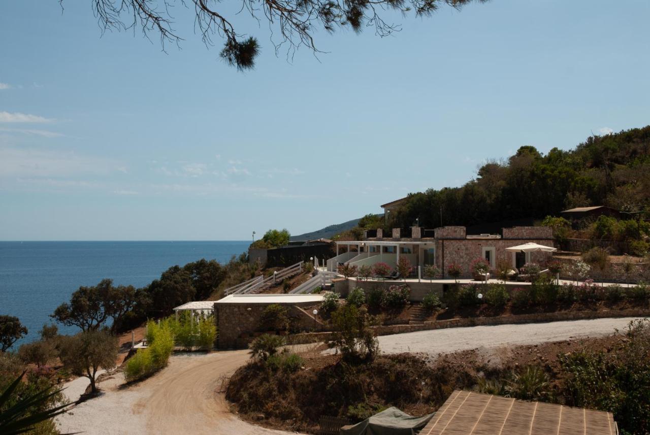 Resort Capo Bianco Porto Azzurro Exterior foto
