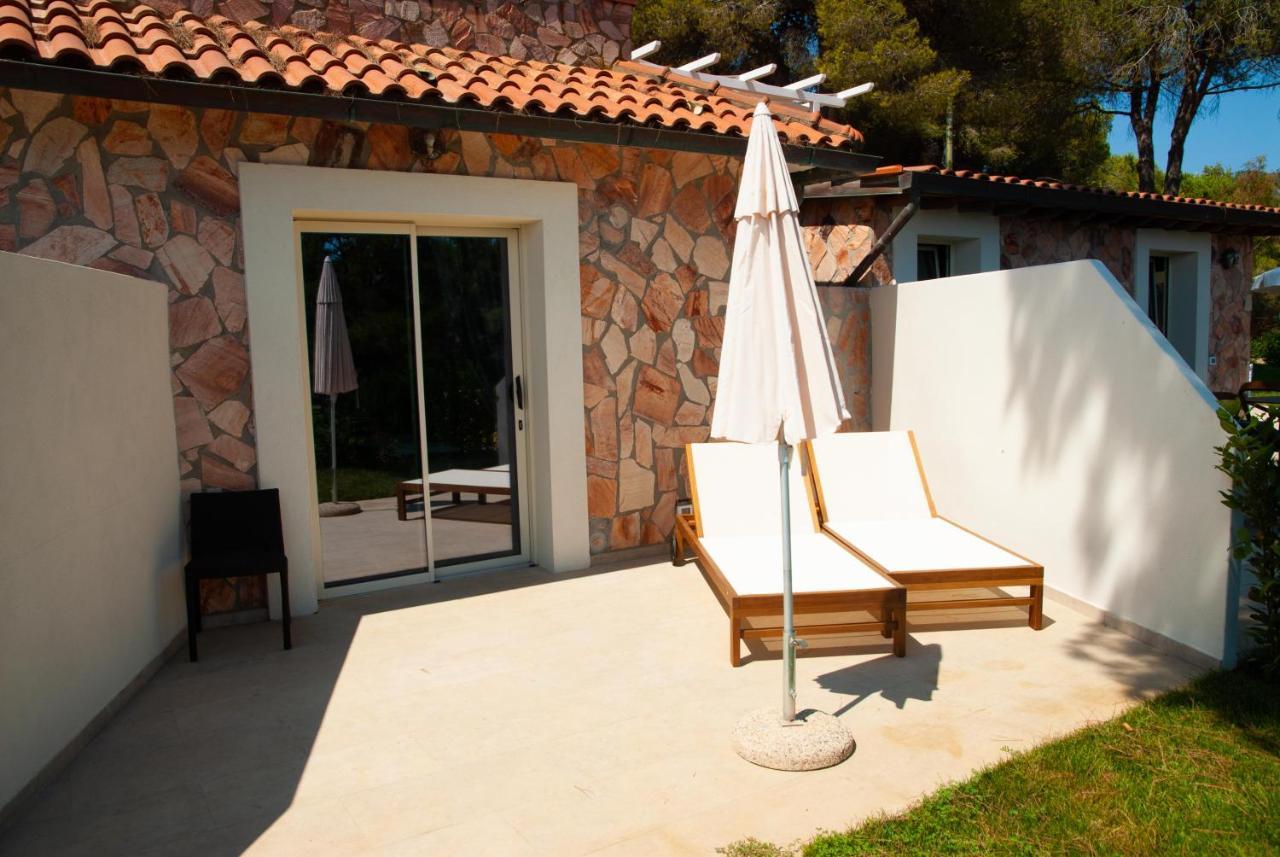 Resort Capo Bianco Porto Azzurro Exterior foto
