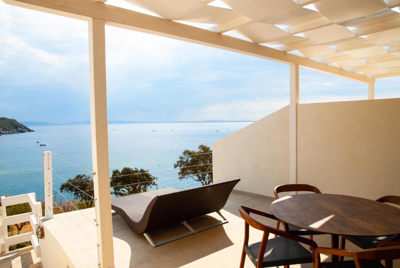 Resort Capo Bianco Porto Azzurro Exterior foto